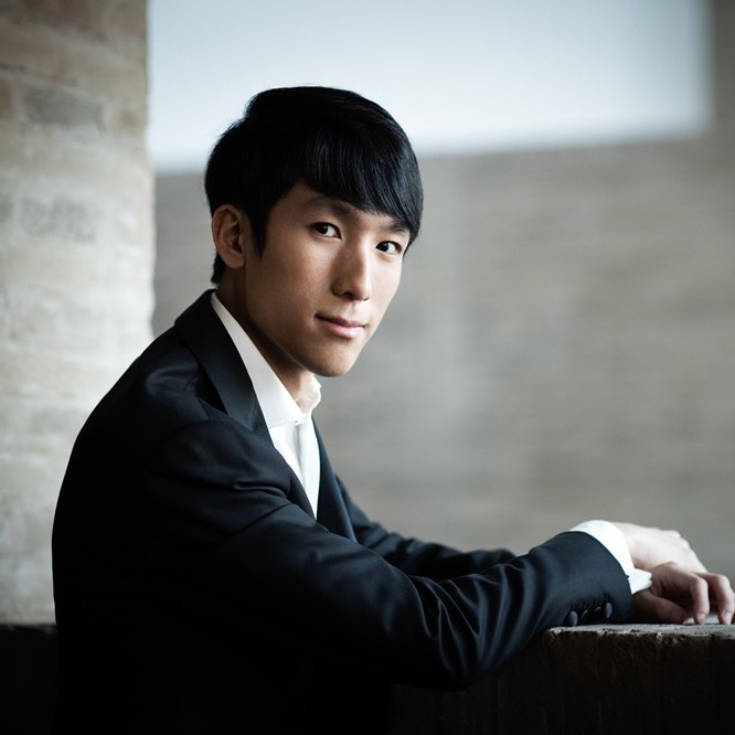 Eric Lu (c) Ben Eavolega