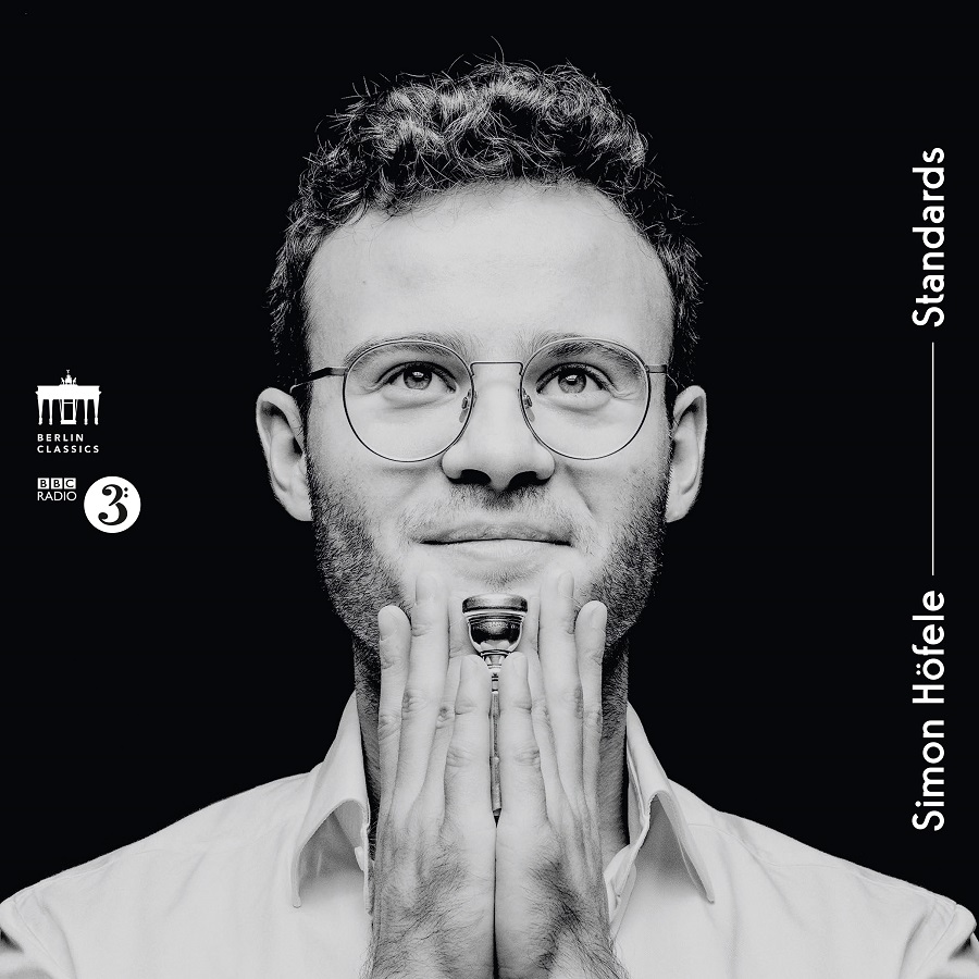 CD-Cover Simon Höfele | Berlin Classics_Edel Germany (c) Marco Borggreve